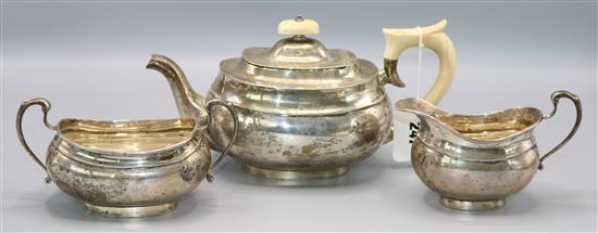 George VI silver three-piece teaset, Sheffield 1937